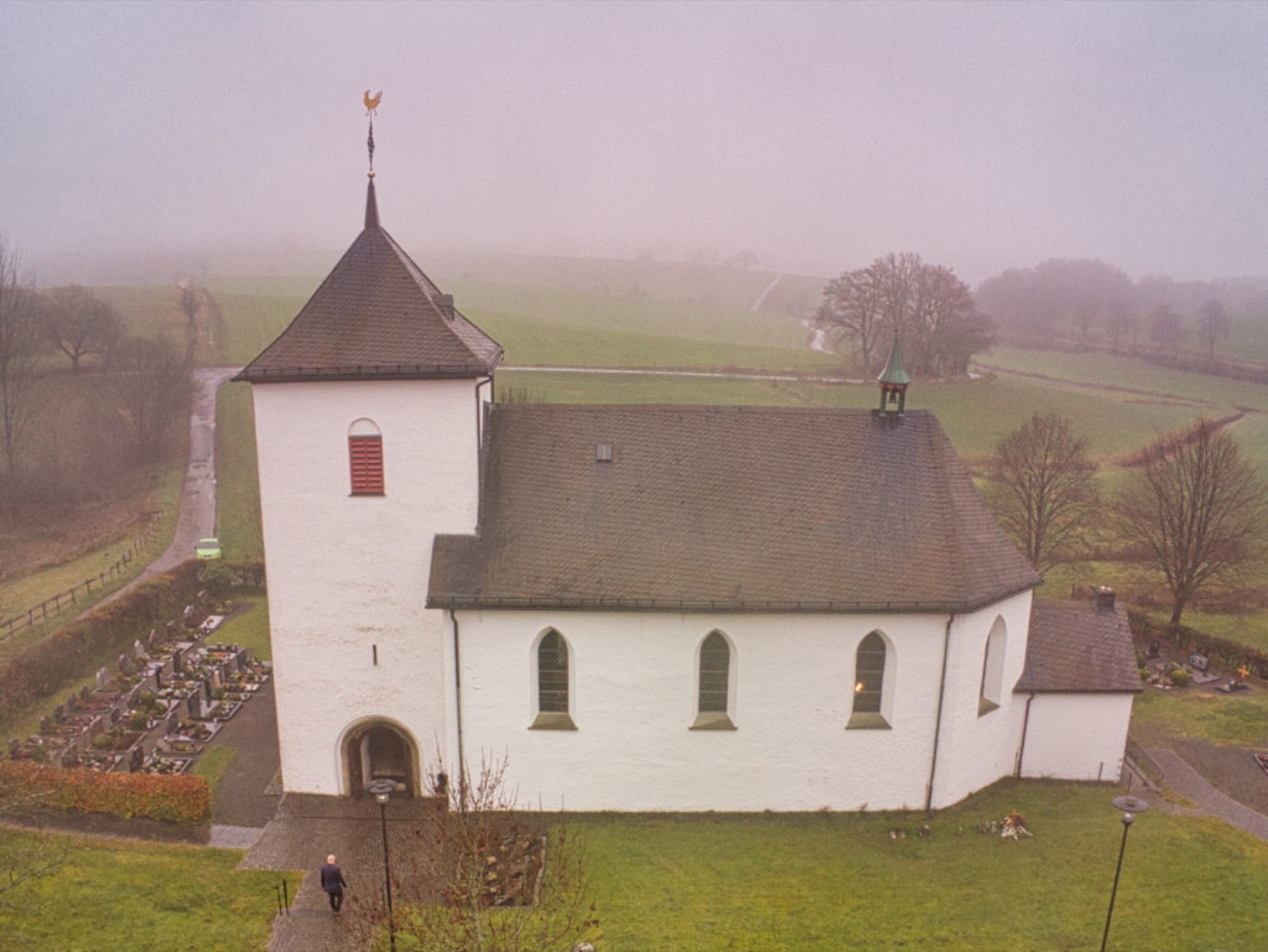 St.-Marien-Kirche in Römershagen im November 2020. (Foto: Kristin Weber, Breitscheid; Hendrik Fischer, Dörnscheid