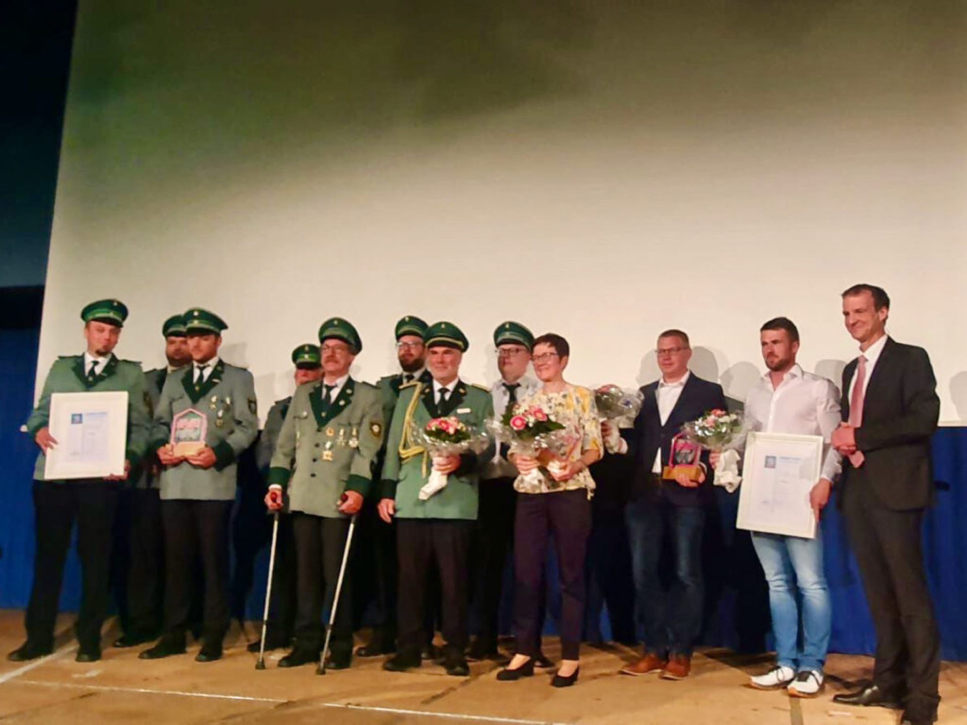 Verleihung des Heimatpreises 2021 der Gemeinde Wenden am vergangenen Sonntag – unter anderem an den Schützenverein Römershagen.