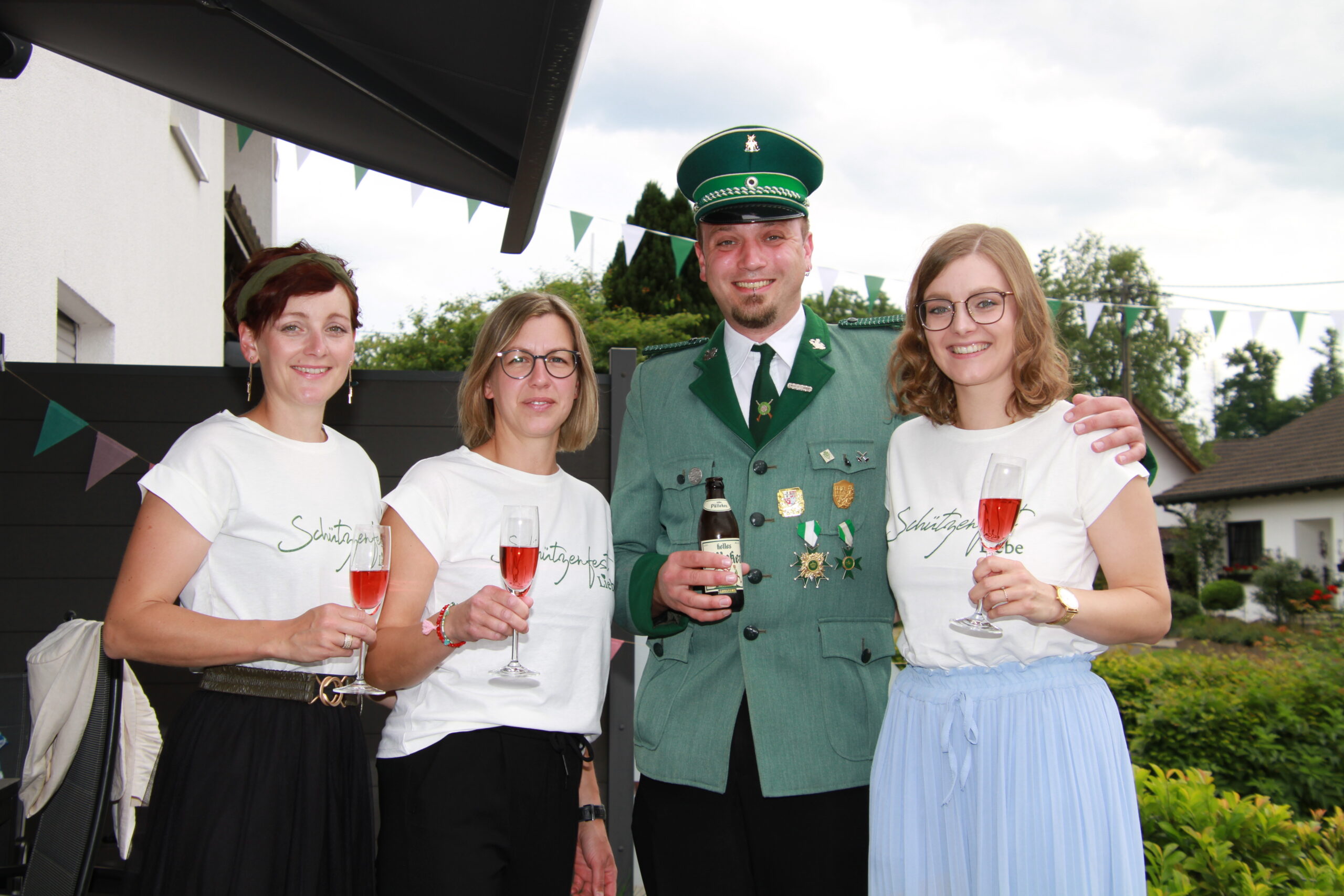 „100 Jahre Schützenfest in Römershagen“ – Ein Rückblick in Bildern ...